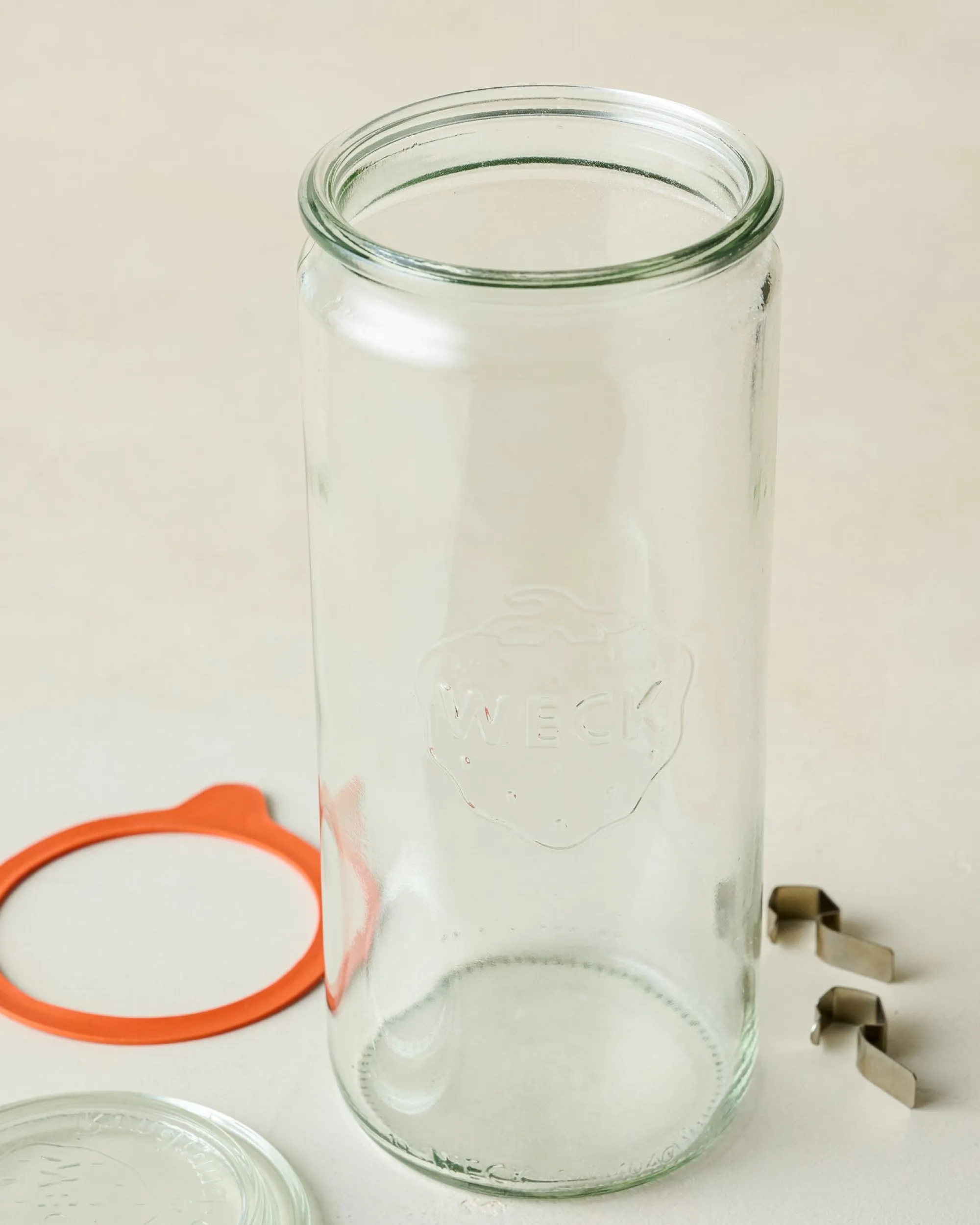 VND7207 Glashaus Inc. Weck 908 1 L Cylindrical Jar