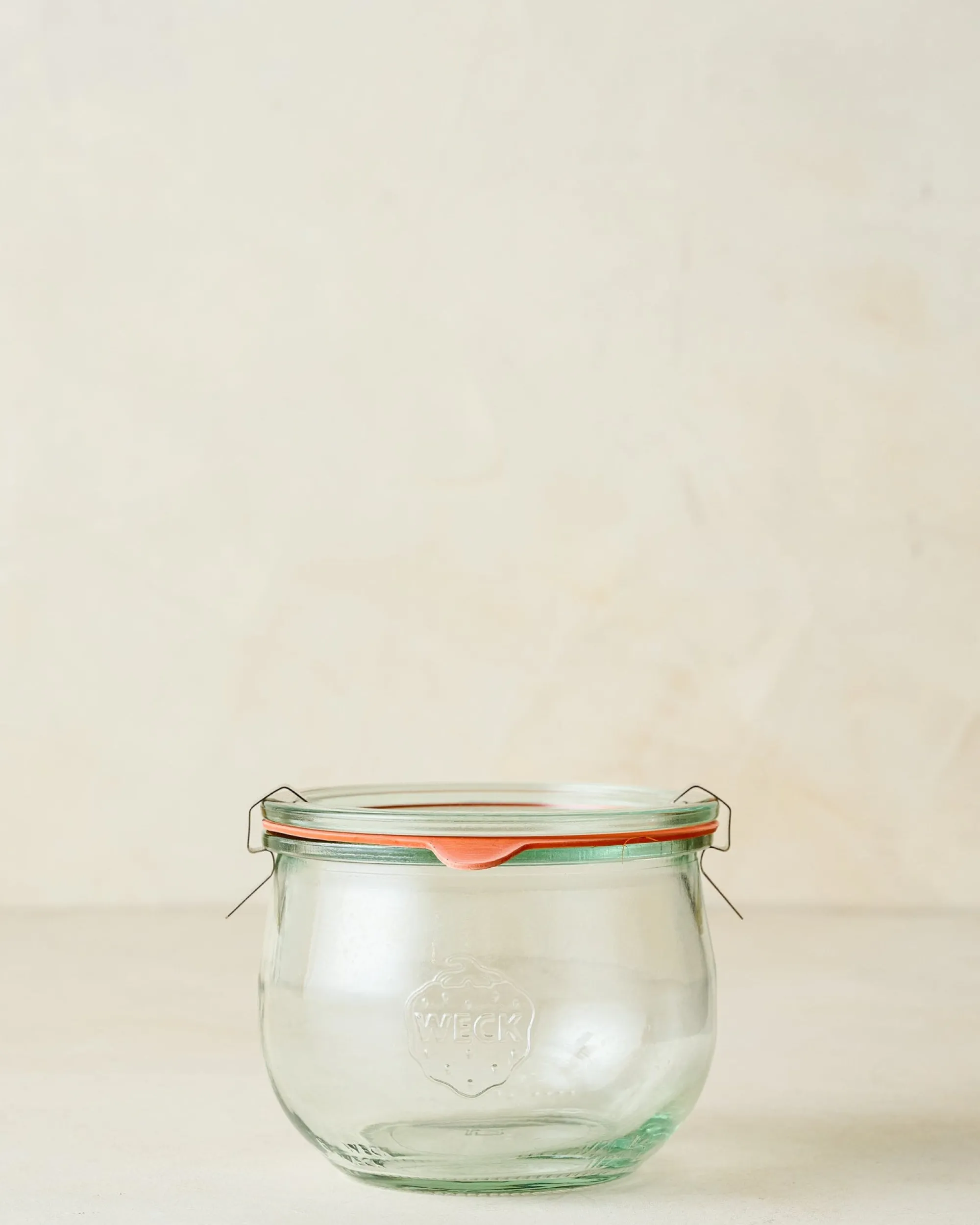 VND7207 Glashaus Inc. Weck 744 1/2 L Tulip Jar