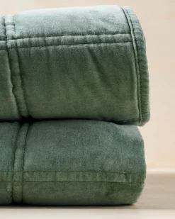 VND7018 Makerspalm, LLC Weekend Velvet Quilt - Dusty Green