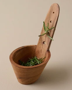 VND0164 Creative Co-op Inc Wooden Herb Stemmer
